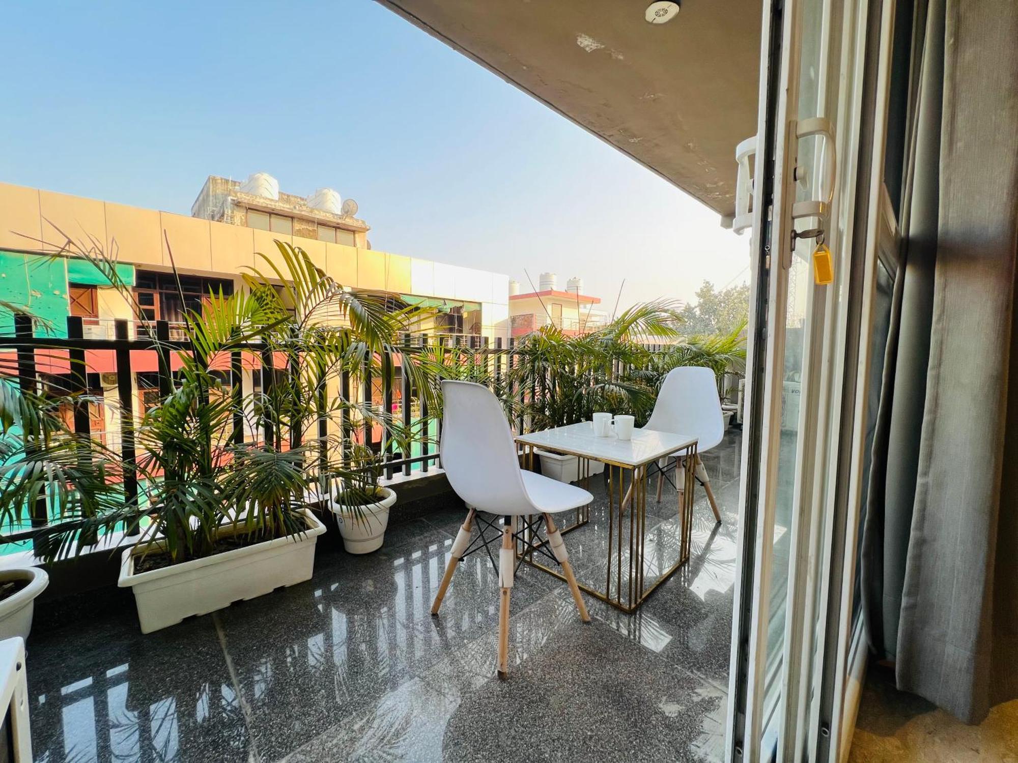 Bedchambers Serviced Apartments, Ardee City Gurgaon Bagian luar foto