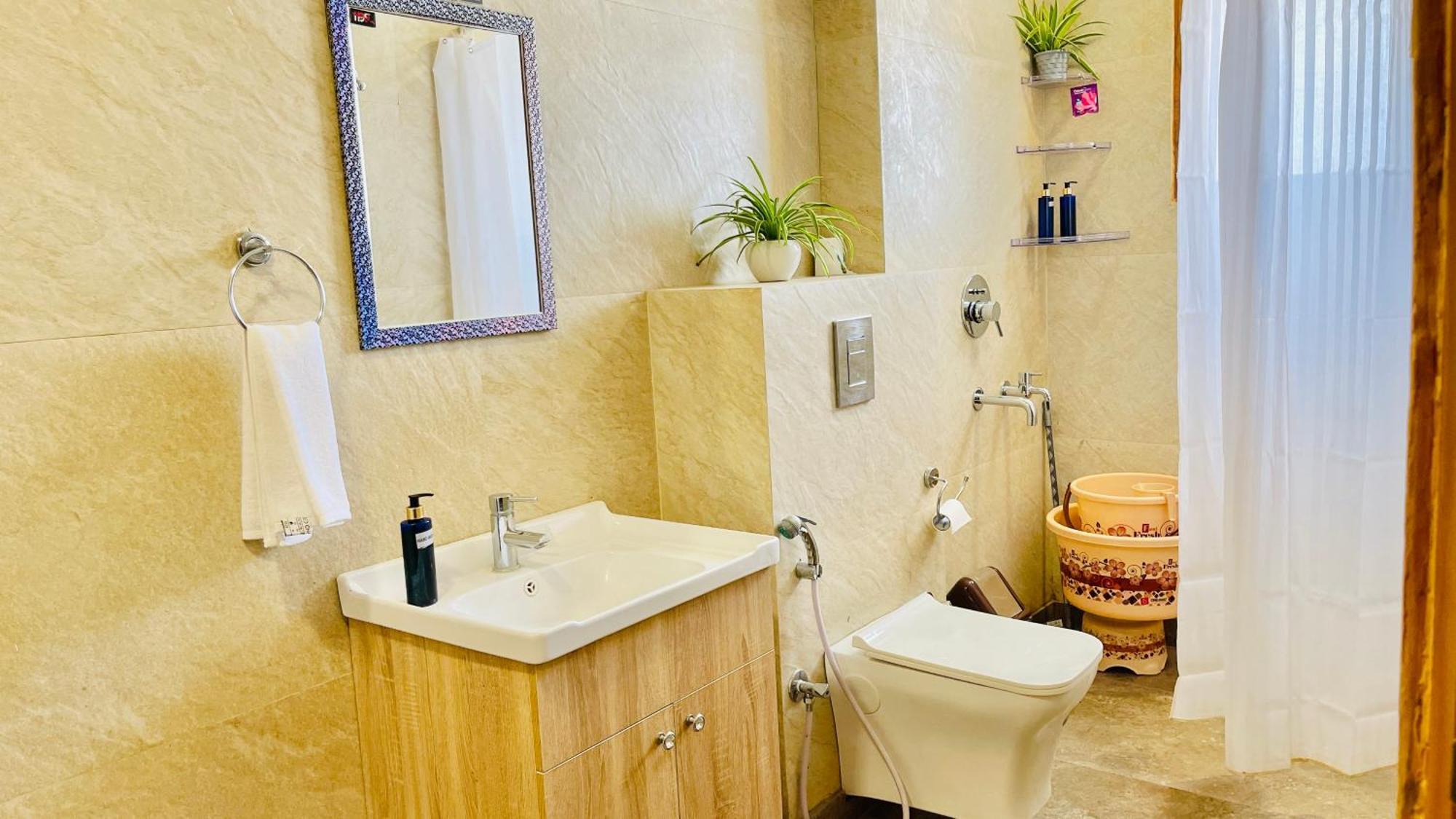 Bedchambers Serviced Apartments, Ardee City Gurgaon Bagian luar foto