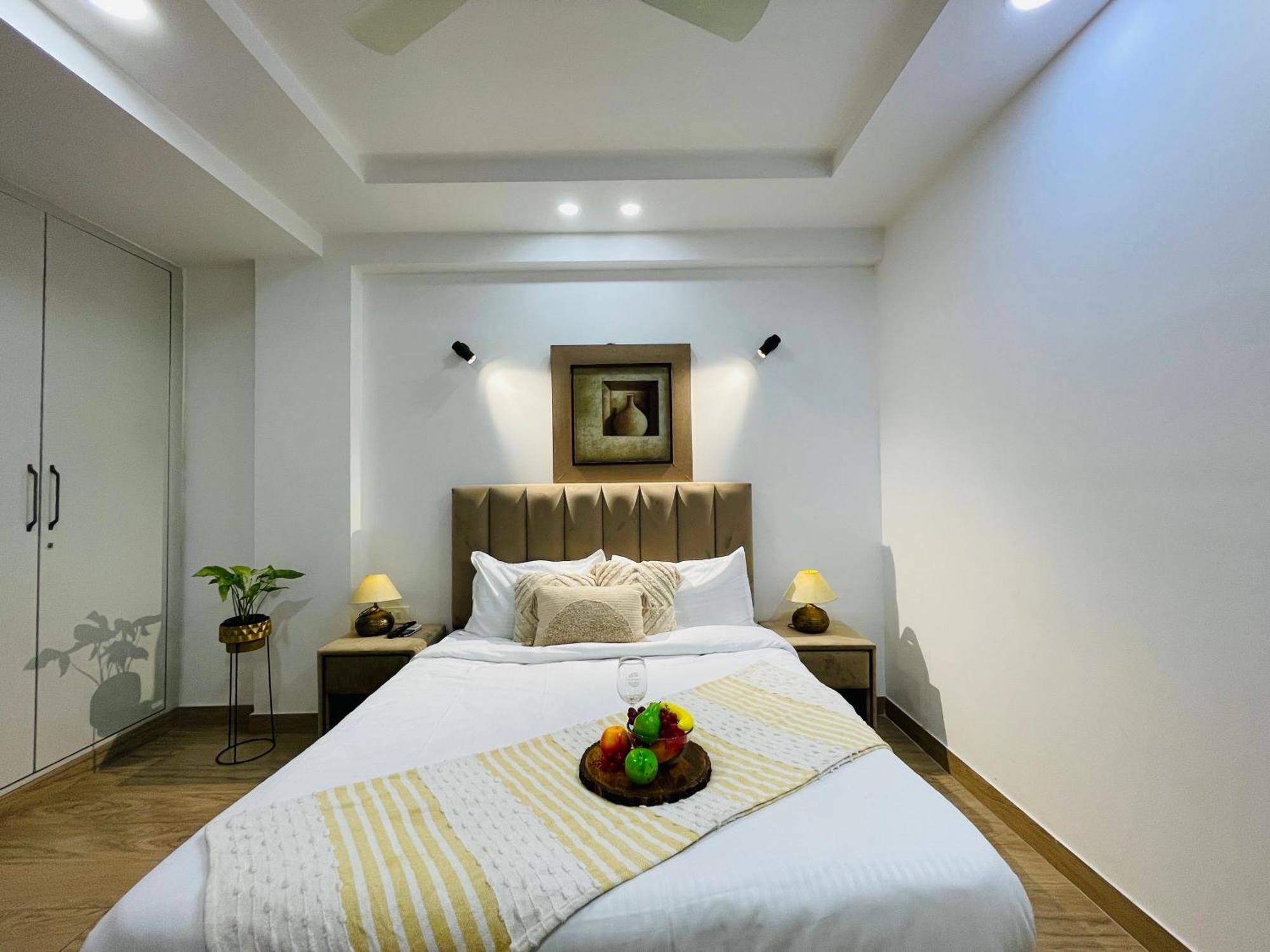 Bedchambers Serviced Apartments, Ardee City Gurgaon Bagian luar foto
