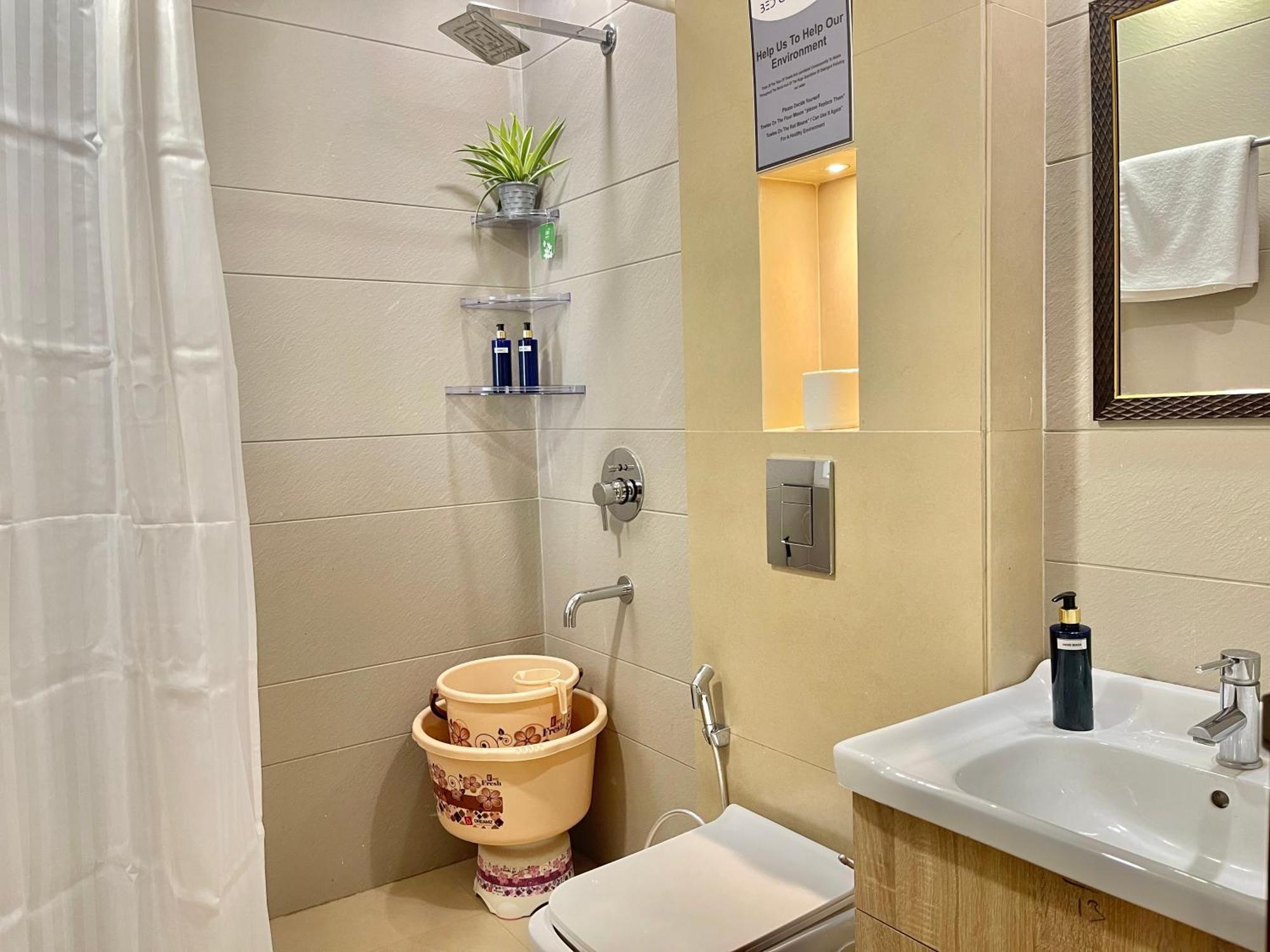 Bedchambers Serviced Apartments, Ardee City Gurgaon Bagian luar foto